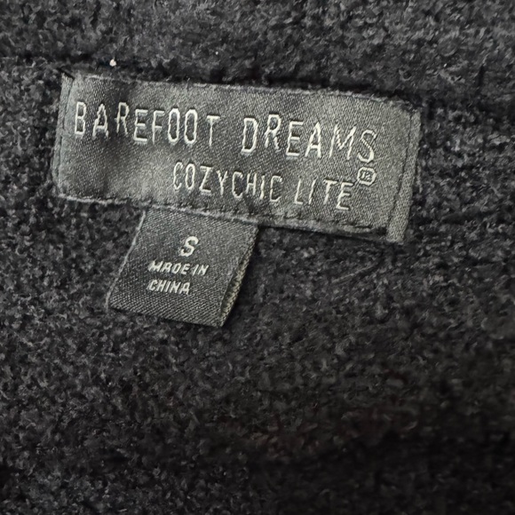 Barefoot Dreams Black Cozy Light Open Front Cardigan - Picture 8 of 9